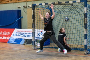 Bild 89 - wCJ SV Henstedt Ulzburg - HSG Herzhorn/Kollmar/Neuendorf : Ergebnis: 35:29